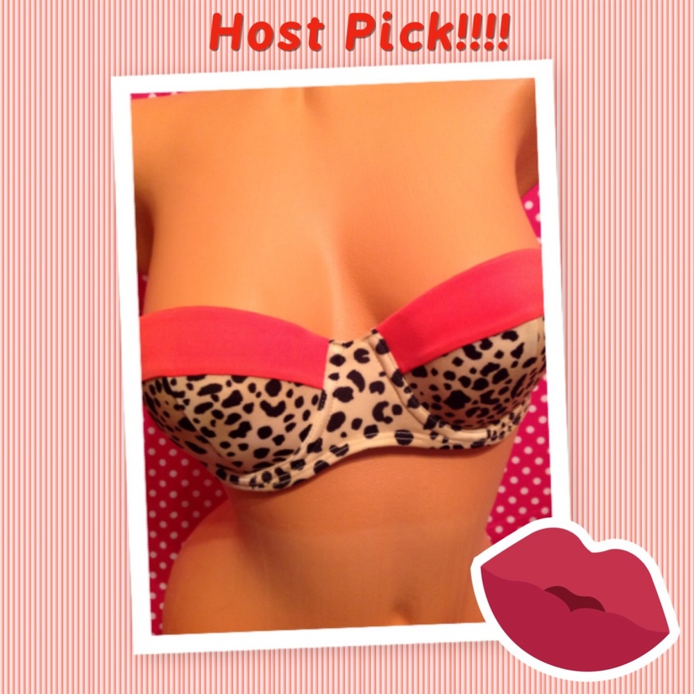 HOST PICK/Victoria Secret Bikini Top 34A!